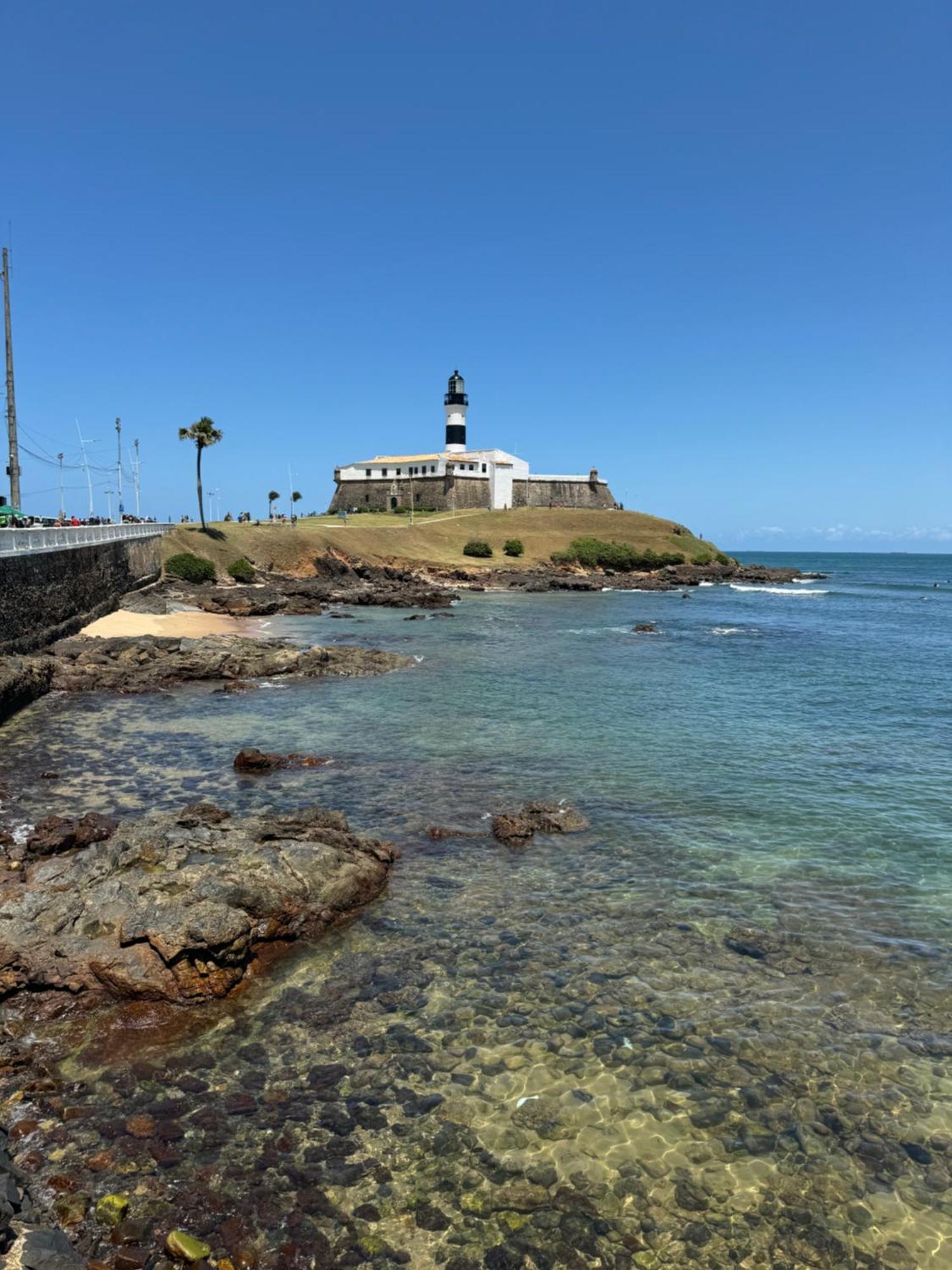 Apartamento Apto N906 Vista Mar Farol Da Barra Salvador